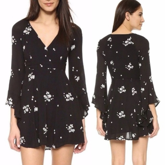 Free People Dresses & Skirts - Free People Jasmine Embroidered Floral Bell Sleeve Mini Dress Size 4